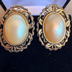 Elegant Gold and Cream Vintage Earrings